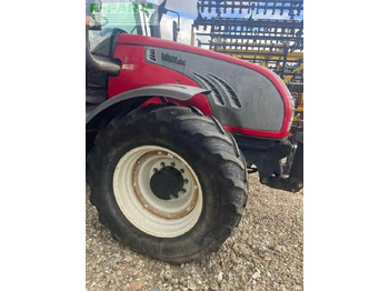 Farm tractor Valtra t 202 d: picture 5