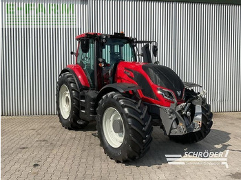Farm tractor VALTRA T-series
