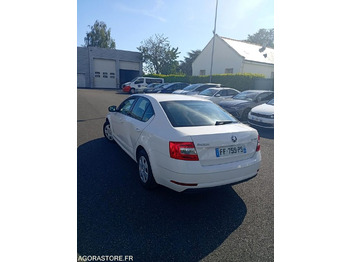 Car FF-759-PS - Roulant - SKODA OCTAVIA - VP - 394 000 KS: picture 4