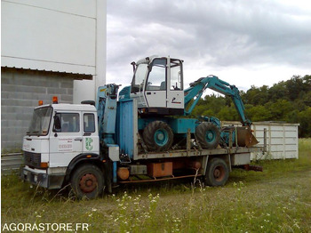 Excavator PELLE A PNEUS PINGUELY P90 TURBO 2002 5365 HEURES: picture 3