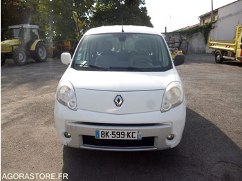 Car RENAULT
