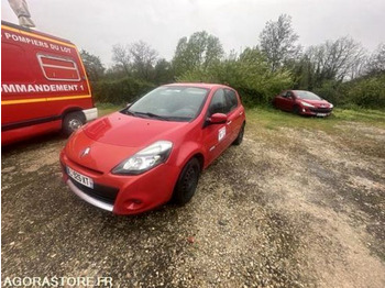 Small van Renault Clio - AJ926XT: picture 2