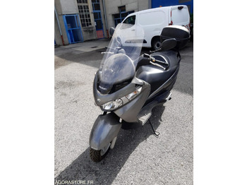 Motorcycle SUZUKI