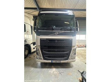 Tractor unit VOLVO FH 500