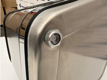 New Hydraulic tank for Truck Onbekend: picture 3