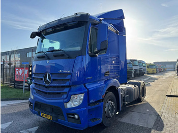Tractor unit MERCEDES-BENZ Actros 1836