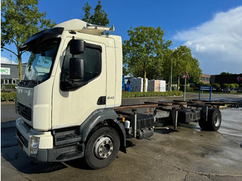 Cab chassis truck VOLVO FL 240