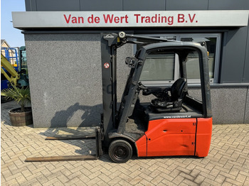 Electric forklift LINDE E16