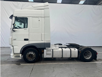 Tractor unit DAF XF 106.460 SPACECAB: picture 2