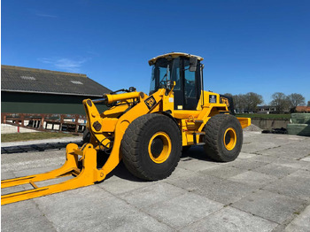 Wheel loader JCB 436