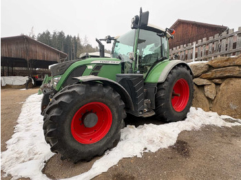 Farm tractor FENDT 714 Vario