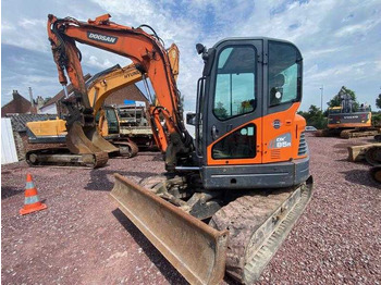 Excavator DOOSAN DX85R-3