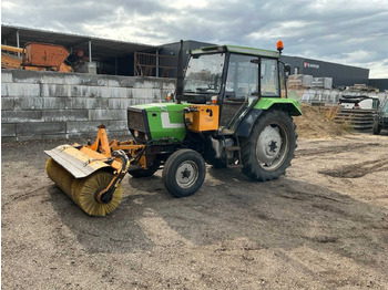 Farm tractor DEUTZ DX
