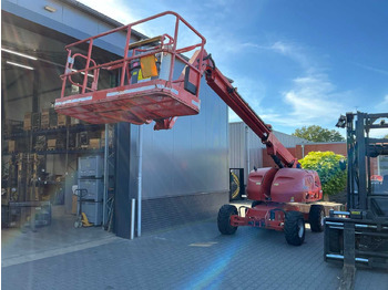 Aerial platform JLG