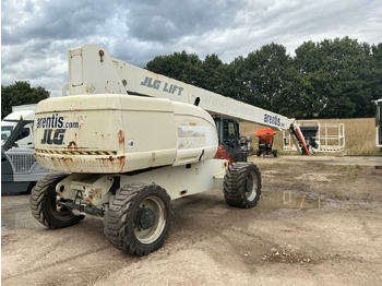 Aerial platform JLG