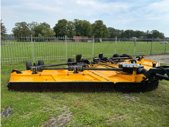 Hay and forage equipment
