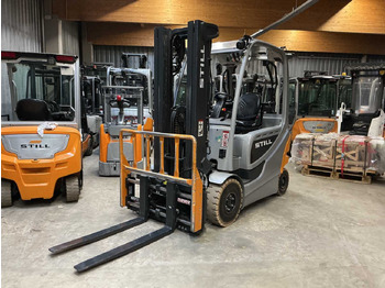 Forklift STILL RX60