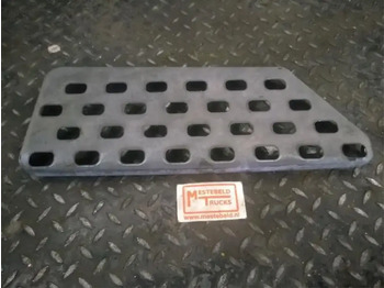 Cab and interior VOLVO FL6