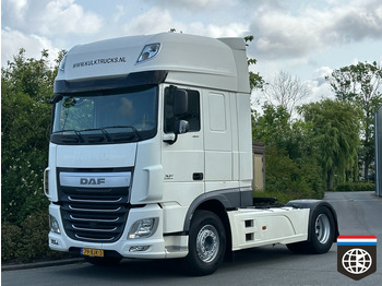 Tractor unit DAF XF 460
