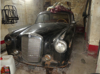 Car MERCEDES-BENZ