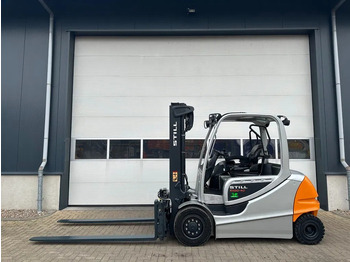 Electric forklift STILL RX60