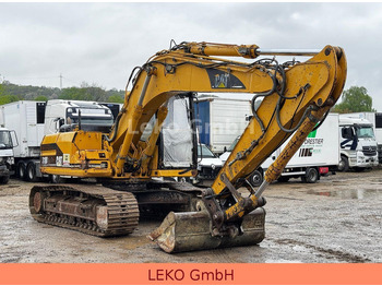 Crawler excavator CATERPILLAR 318