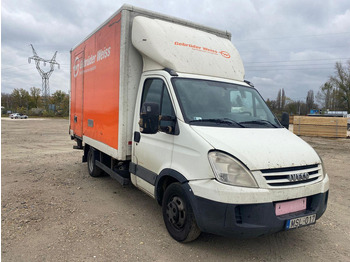 Box van IVECO Daily