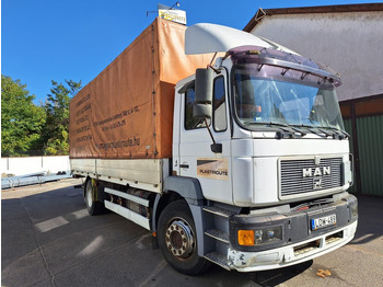 Curtainsider truck MAN 19.343