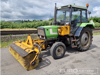 Farm tractor DEUTZ DX