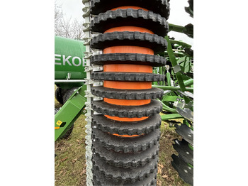 Disc harrow Amazone Kurzscheibenegge Catros XL6003: picture 4