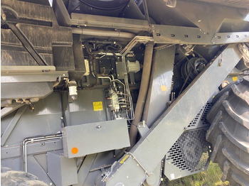 Combine harvester Massey Ferguson 7370 Beta: picture 5 Combine harvester Massey Ferguson 7370 Beta: picture 5