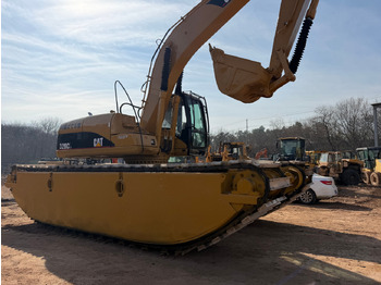 Amphibious excavator CATERPILLAR 320CL
