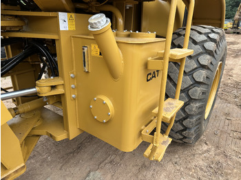 Wheel loader CAT 950G: picture 4