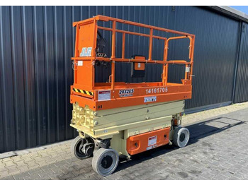 Scissor lift JLG