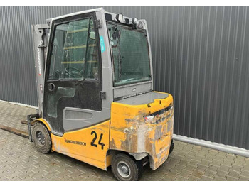 Electric forklift Jungheinrich EFG430: picture 3