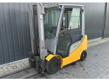 LPG forklift JUNGHEINRICH TFG 316