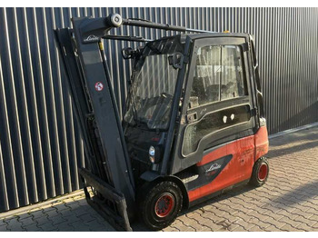 Electric forklift LINDE E