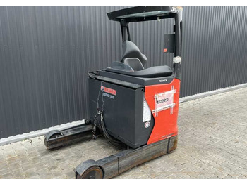 Reach truck LINDE R14