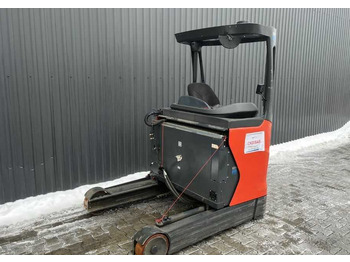 Reach truck LINDE R16