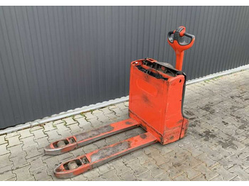 Pallet truck LINDE T16