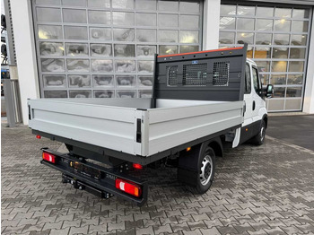 New Flatbed van Iveco Daily 35S16 A8 Pritsche *7-Sitze*AHK*Automatik*: picture 5