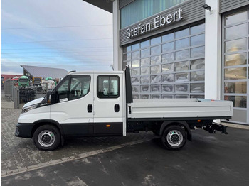 New Flatbed van Iveco Daily 35S16 A8 Pritsche *7-Sitze*AHK*Automatik*: picture 2