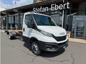 Cab chassis truck IVECO Daily 50c18