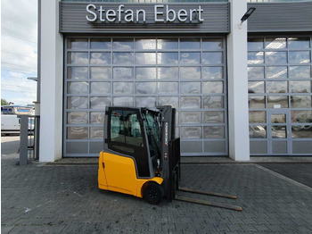 Electric forklift JUNGHEINRICH EFG
