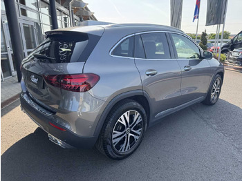 SUV Mercedes-Benz GLA 200d 4M Progressive+Distr+Ambiente+Offroad: picture 4