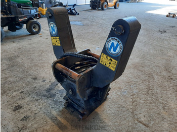Quick coupler