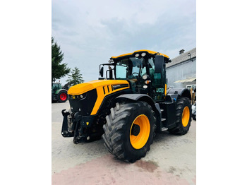 Farm tractor JCB Fastrac 4220