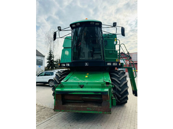 Combine harvester John Deere 2254: picture 4