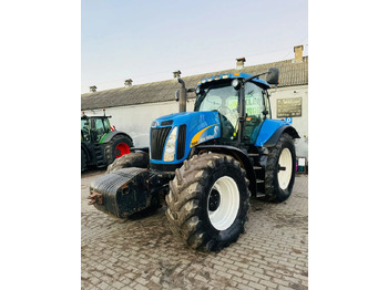 Farm tractor NEW HOLLAND T8040
