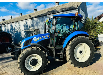 Farm tractor New Holland TD5.95: picture 4